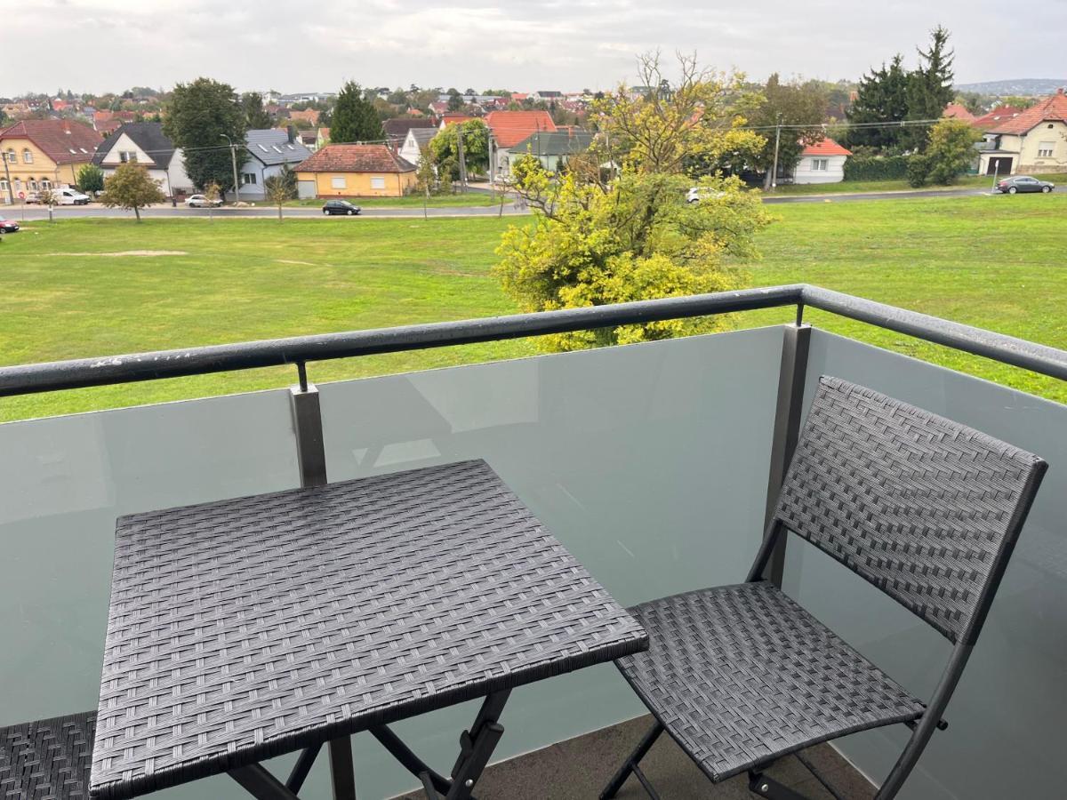 Ciao Lilla Apartman Кестхей Экстерьер фото